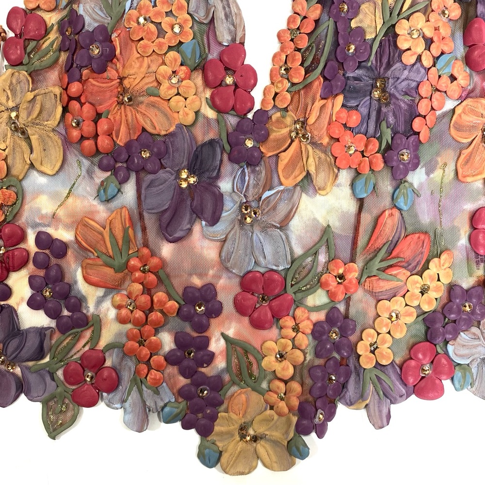 Ema Savahl Swarovski Crystals Flower Halter Tie Back Top - Picture 8 of 12